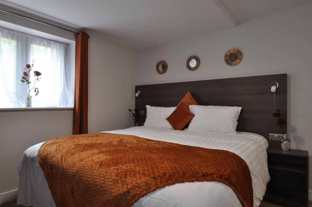 King Hotel Tenterden Bagian luar foto